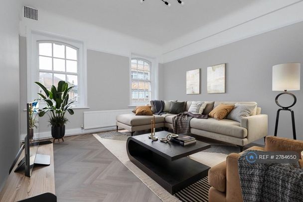 3 bedroom flat to rent - Photo 1