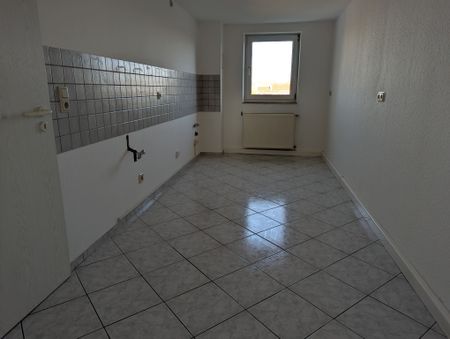 Helle 3-Raum-DG-Wohnung mit Balkon - Foto 5
