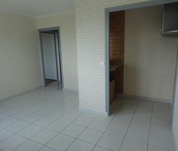 Location Appartement 2 pièces 33m² DECINES CHARPIEU 69150 - Photo 1