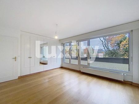 For rent in Coppet - Superb 4.5 room penthouse completely renovated (2025) Available immediately - Photo 5