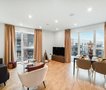 3 bedroom flat to rent - Photo 3