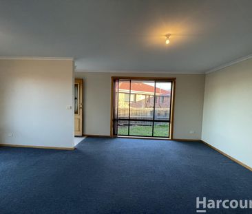 Quiet and low maintenance unit - Photo 1