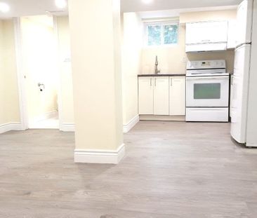 For Lease - 9884 Bayview Avenue Unit# Lower, Richmond Hill, Ontario - Photo 5