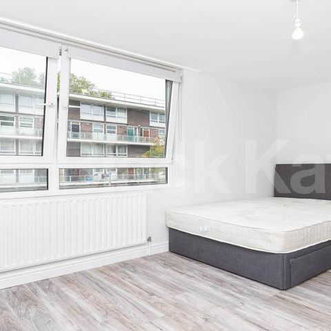 Newly refurbished 3 bed with luxury kitchen and 3 bathrooms - Photo 1