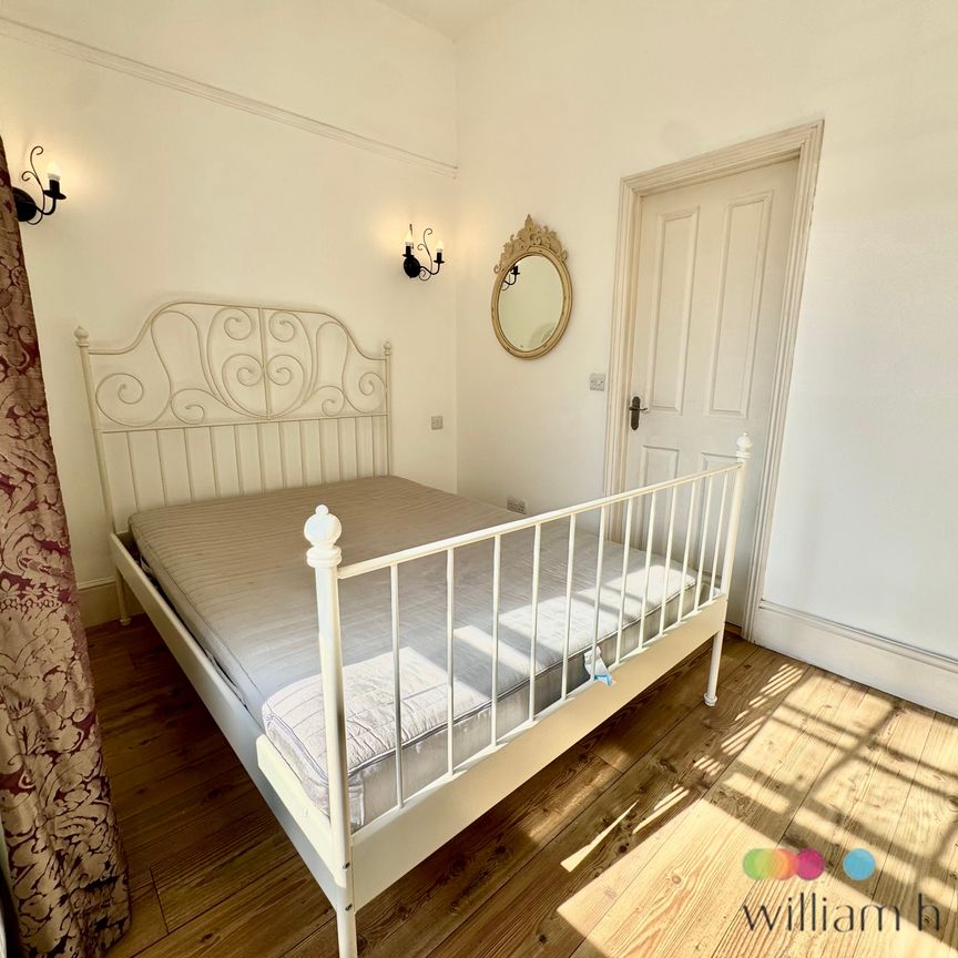 Hellesdon Mill Lane, Norwich - Photo 1