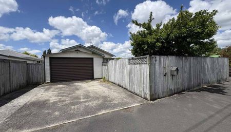 Size & space in Saint Andrews - Photo 3