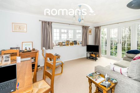 2 bedroom flat to rent - Photo 5