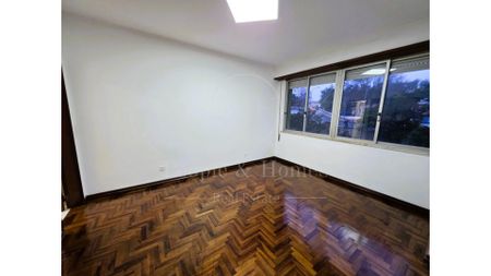 Oeiras - Quinta do Marquês. T3 bem localizado. Condomínio semi-privado - Photo 3