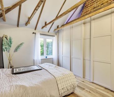 3 bedroom semi-detached house to rent - Photo 6