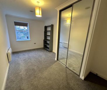 2 bedroom apartment to rent - Photo 6