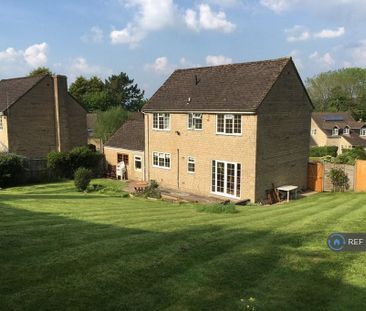 4 bedroom detached house to rent - Photo 3