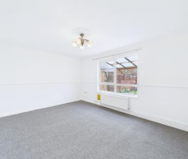 3 bedroom end of terrace house to rent - Photo 5