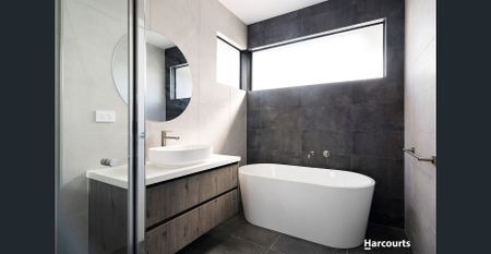 Stunning, Stylish 4-Bedroom Home! - Photo 3