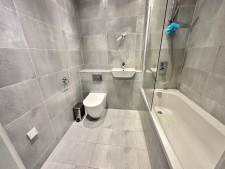 1 bedroom flat to rent - Photo 5