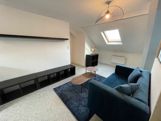 SPACIEUX APPARTEMENT MEUBLE A NEUF EN CENTRE VILLE PROCHE GARE - Photo 1