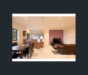 2 bedroom, 2 bathroom + Spacious Study, 2 Car - Huge balcony with c... - Photo 3