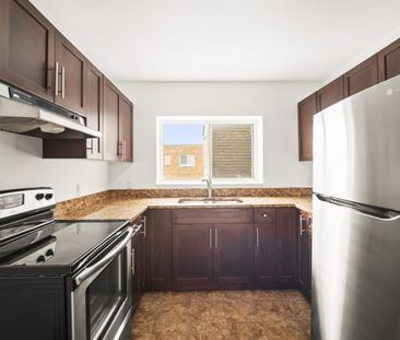 178 Machray - Photo 4