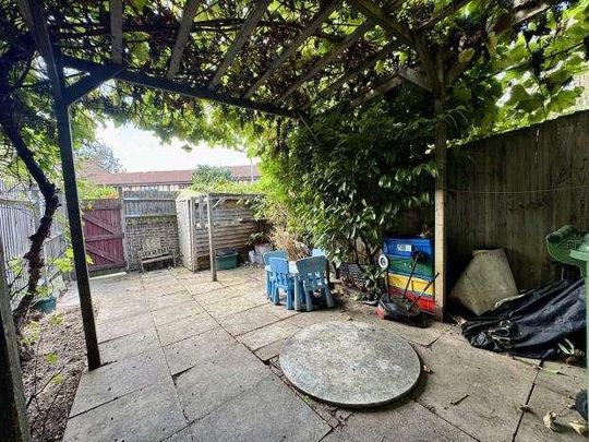 Brassey Road, London, NW6 - Photo 1