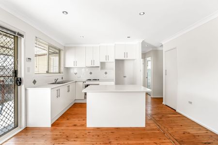 Lovely Family Home - Photo 3