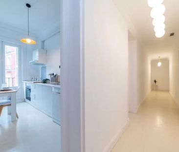 Calle de Santa Teresa, Madrid, Community of Madrid 28004 - Photo 1