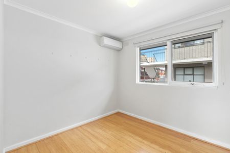 Bright And Light 1 Bedroom In The Heart Of St Kilda - Photo 3