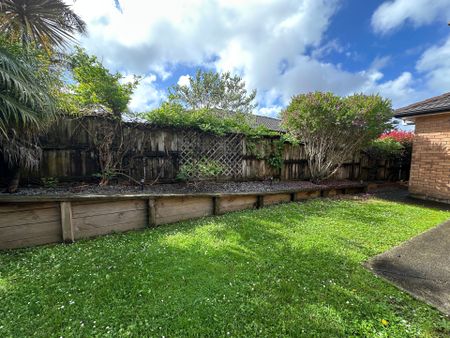 5 Berkshire Terrace, Massey - Photo 5