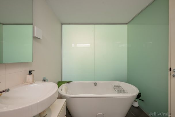 7 Albert Place, Richmond - Photo 1