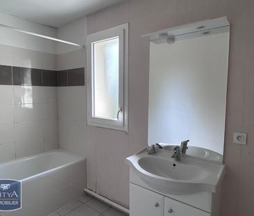 Location Maison 3 pièces 76m² VAYRES 33870 - Photo 4