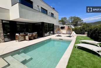 4 room luxury Flat for rent in Sant Pere de Ribes, Catalonia