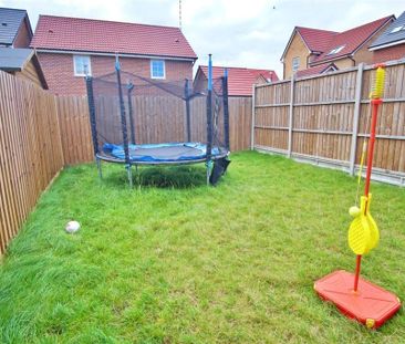 2 Bed Semi-Detached House, Lapwing Place, CV4 - Photo 6