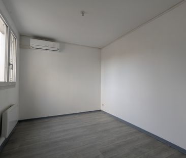 Location Appartement 3 pièces 50m² ISSOUDUN 36100 - Photo 5