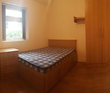 8 bedroom house to rent - Photo 4