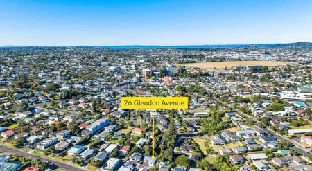 Sunny refurbished family home in top location - Photo 4