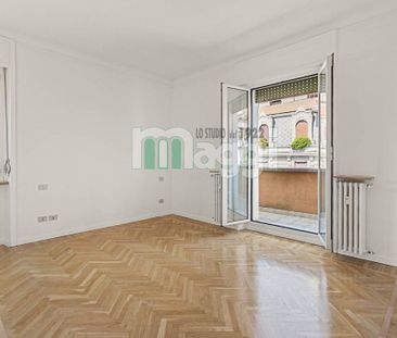 Via Lovanio, Milano, Lombardy 20121 - Photo 6