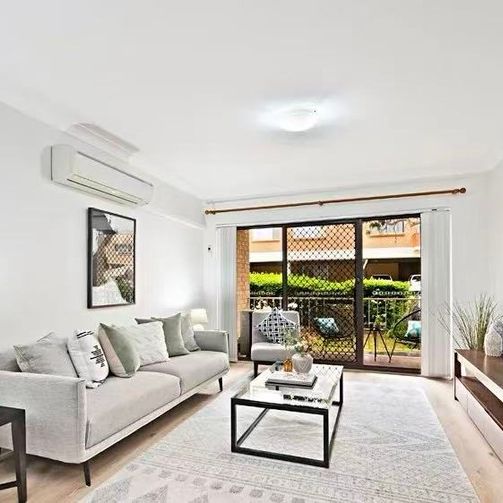 Well Maintained Updated Spacious Home in Eastwood - Photo 1