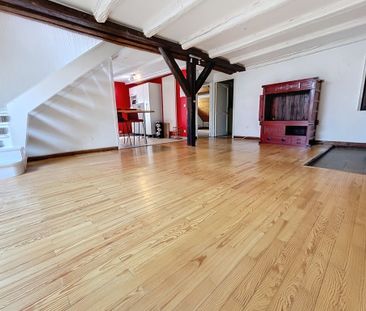 Location Appartement 6 pièces 131m² MONTBELIARD 25200 - Photo 2