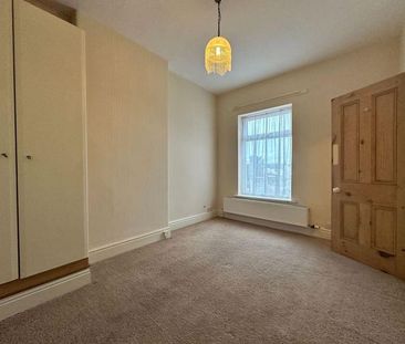 2 bedroom semi-detached house to rent - Photo 6