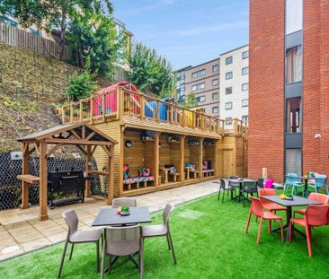 1 bedroom private hall to rent - Photo 3