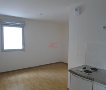 Location Appartement 1 pièce 21m² ROUEN 76100 - Photo 2