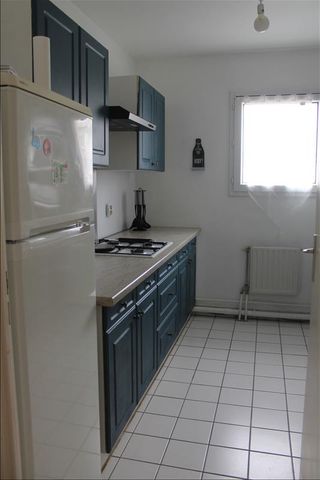 2 pièces - Meublé - 46,85 m² - 4ème étage - Colocation non autorisée - Photo 4