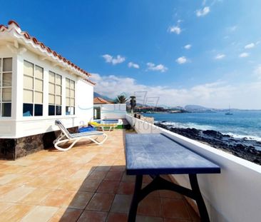 3 room luxury Villa for rent in Adeje, Canary Islands - Photo 4