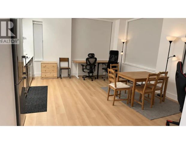 5xx 8750 UNIVERSITY CRESCENT — 2 Bedroom - Photo 1