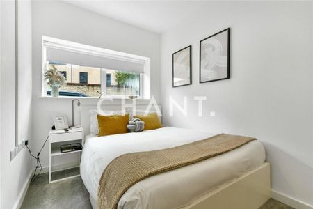 Studio to rent - Photo 3