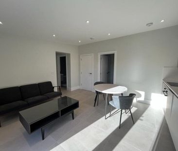 GF, Greenlands, Cambridge - Photo 4