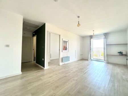 Southgate Way, Dudley - Photo 4