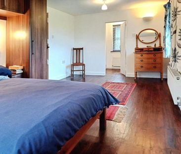 4 bedroom detached house to rent - Photo 4