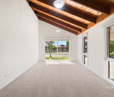 RENOVATED FAMILY HOME IN A PRIME MILL PARK POCKET - Photo 1