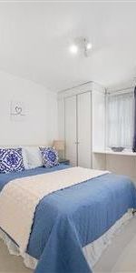 Nevern Square, SW5 - Photo 3