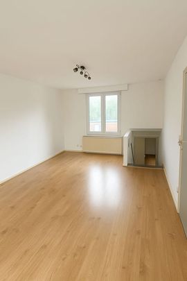 Appartement te huur - Photo 1
