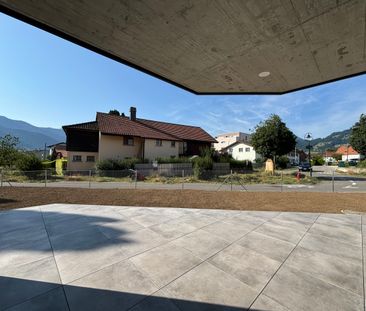 RARE ! MAGNIFIQUE 4 ½ PIECES AU REZ - Grand jardin & terrasse ! - Photo 2